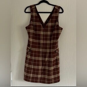 Brown dress